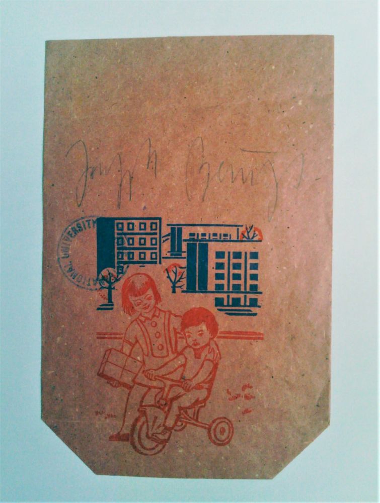 Múltiple Beuys - DDR-tute