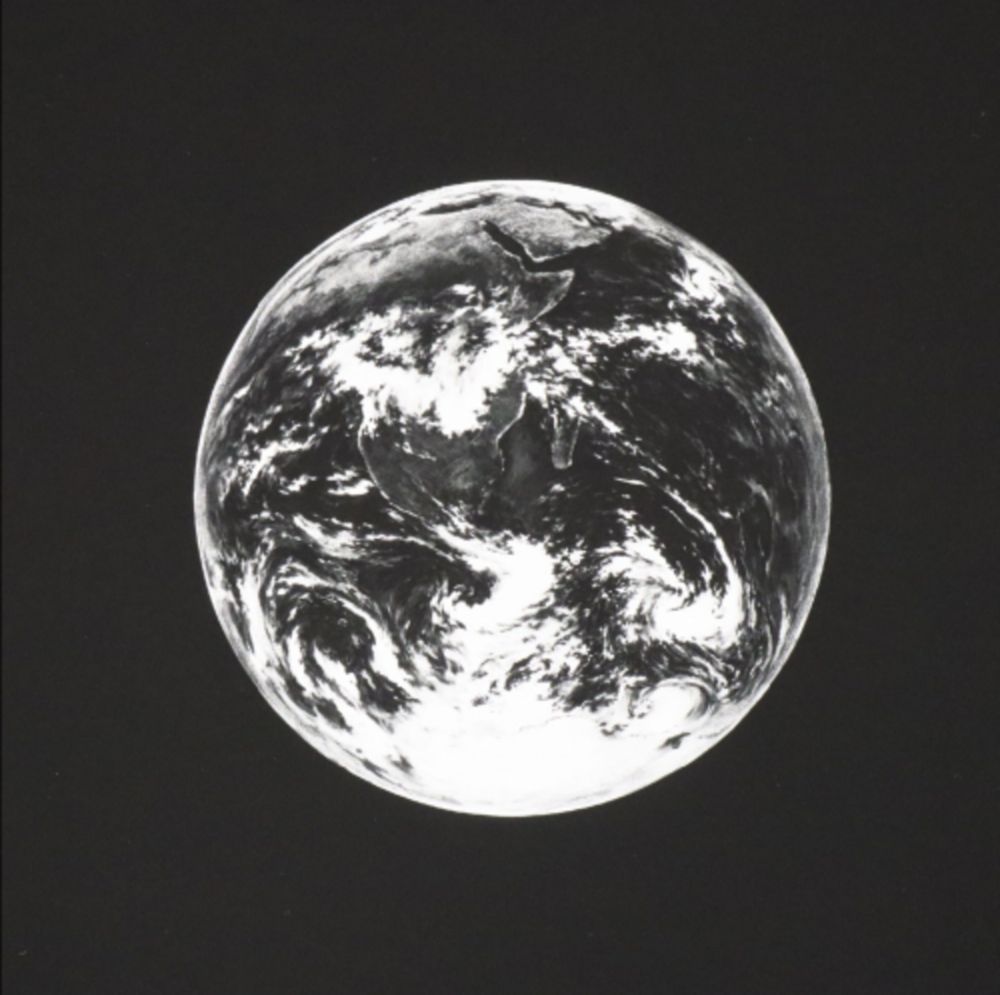 Múltiple Longo - Earth