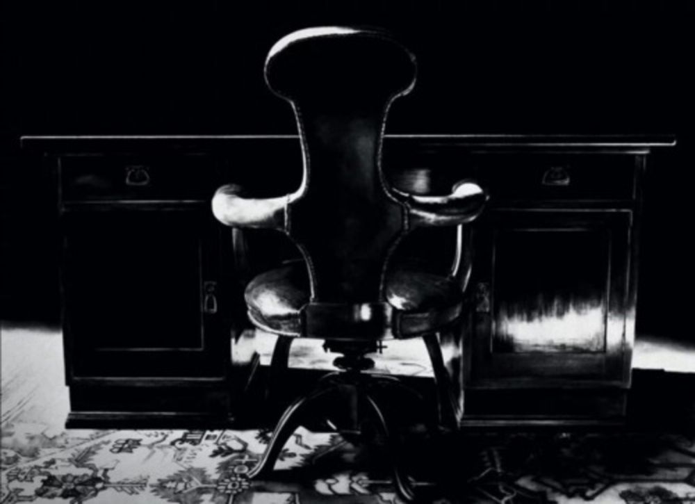 Múltiple Longo - Freud’s Desk and Chair, Study Room