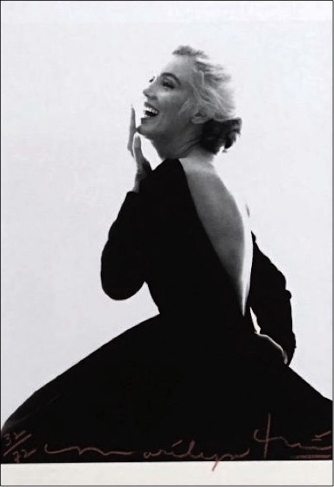 Múltiple Stern - Marilyn: Dior Dress (III)
