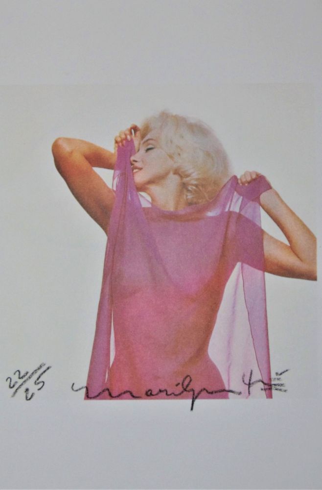 Fotografía Stern - Marilyn: Pink Scarf