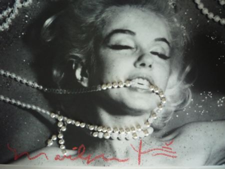Fotografía Stern - Marilyn with Pearls