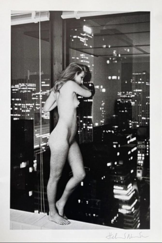 Fotografía Newton - Patti Hansen over Manhattan 1977