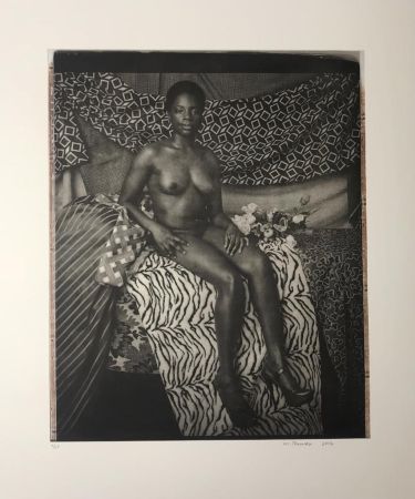 Fotografía Mickalene - Portrait of Marie Sitting in Black and White 