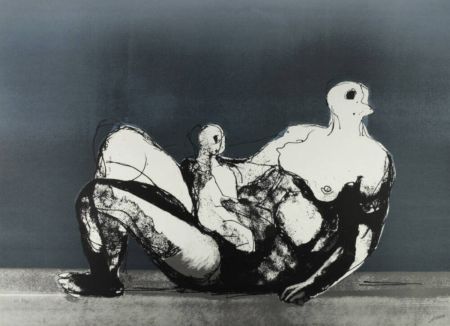 Litografía Moore - Reclining Mother and Child with Blue Background