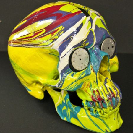 Múltiple Hirst - The Hours Spin Skull