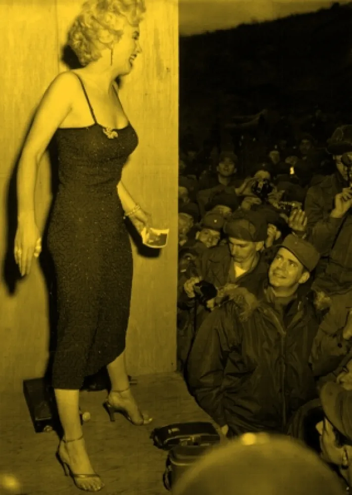 Sin Técnico Young - Marilyn Korea