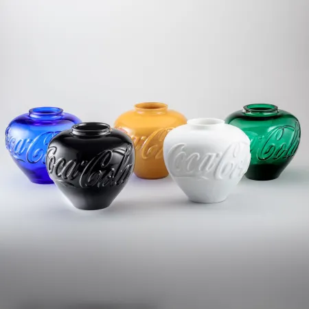 Múltiple Ai - Vases in Five Colours (Set of 5)