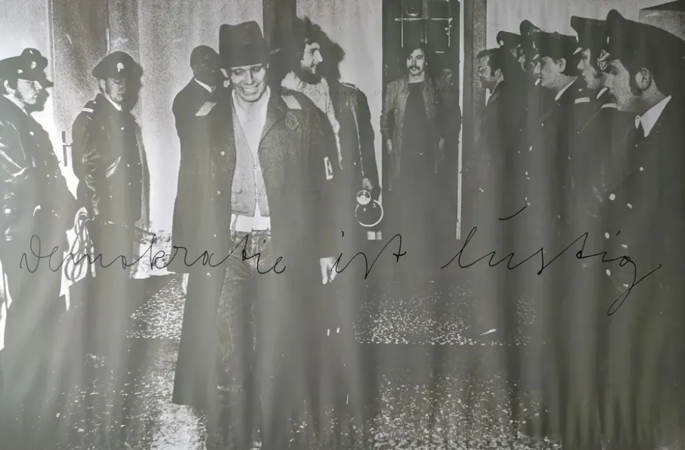 Serigrafía Beuys - Demokratie ist lustig, 1973. 