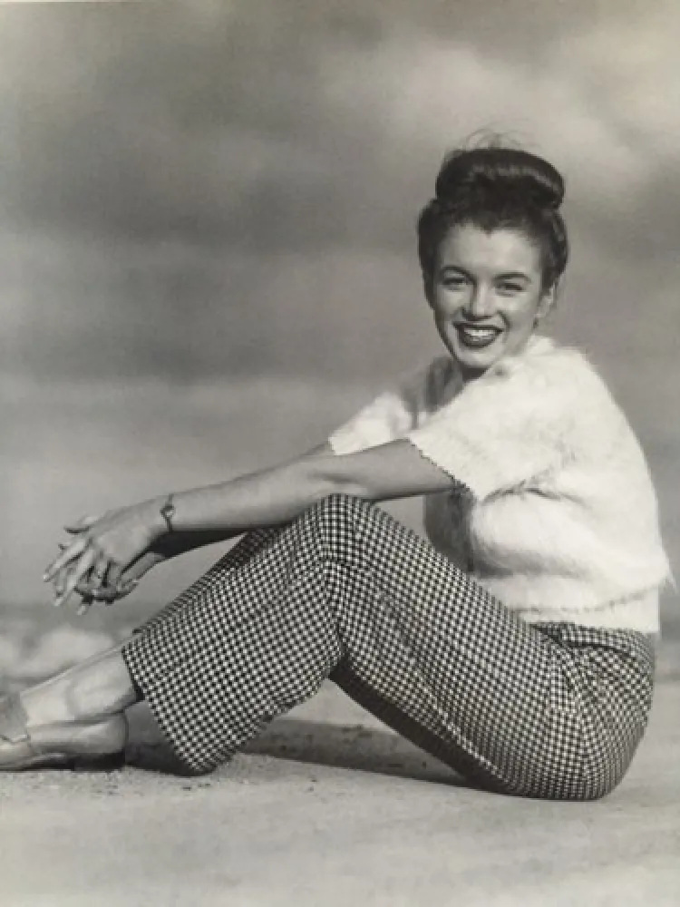 Fotografía De Dienes  - Marilyn nineteen (1945)
