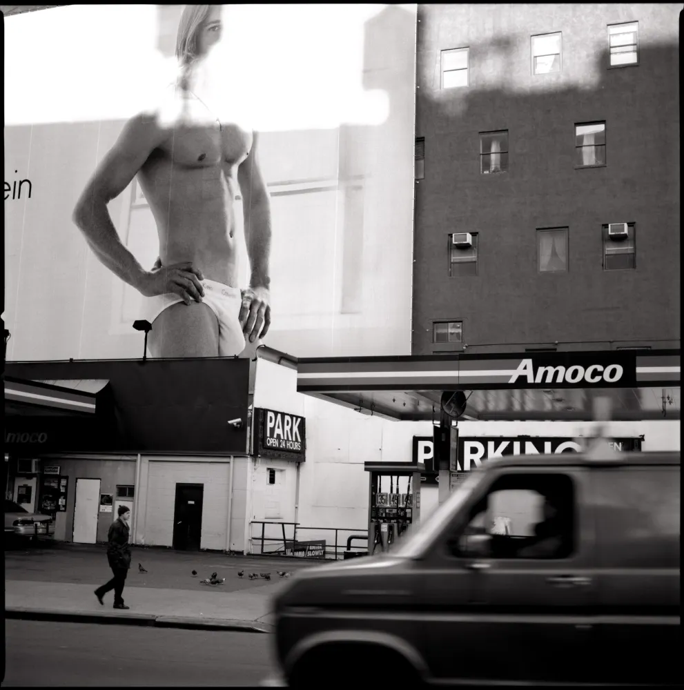 Fotografía Deruytter - Billboards, NY: Houston and Broadway (CK 8)