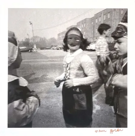 Fotografía Goldin - Barbara in a Mask