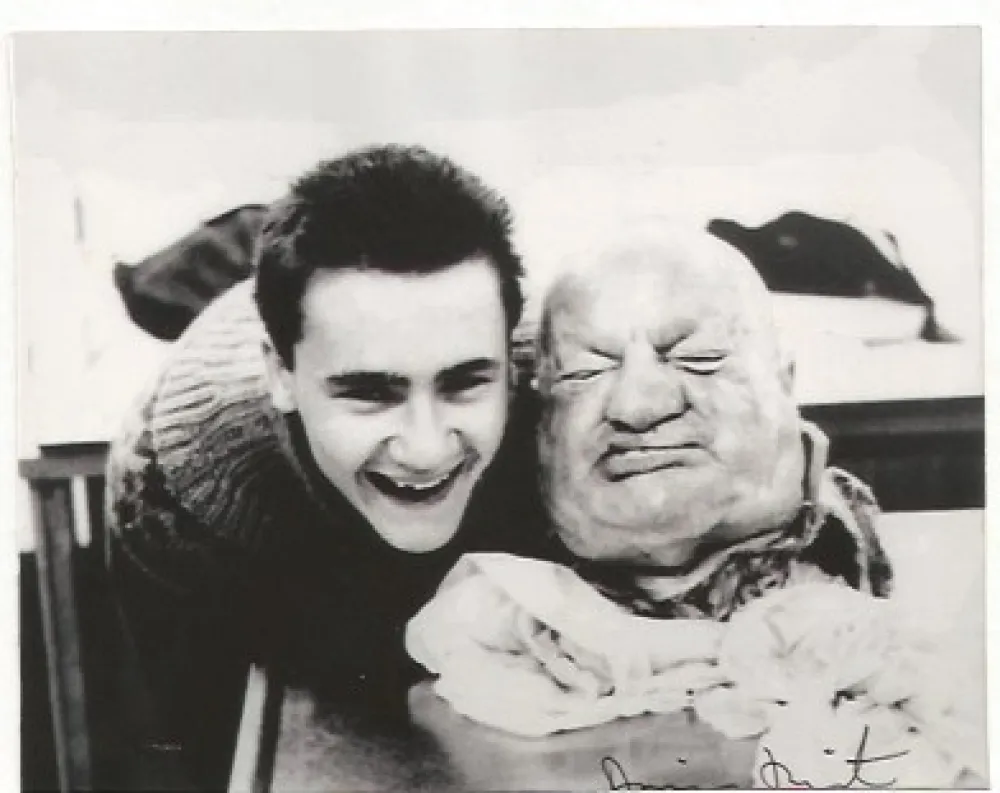 Serigrafía Hirst - With dead head