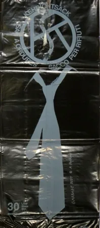 Múltiple Hofkunst - Garbage Body - KEHRICHTSACK / SAC A ORDURES / SACCO PER RIFIUTI