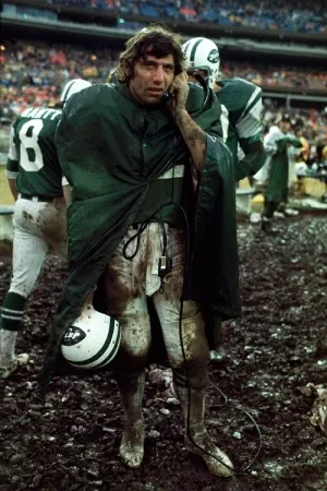 Fotografía Leifer - Joe Namath in the Mud