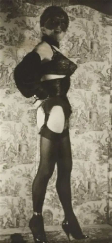 Sin Técnico Molinier - Autoportrait au loup avec faux seins 