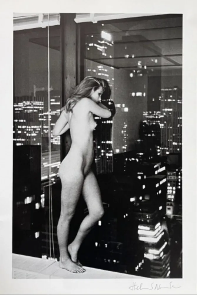 Fotografía Newton - Patti Hansen over Manhattan 1977