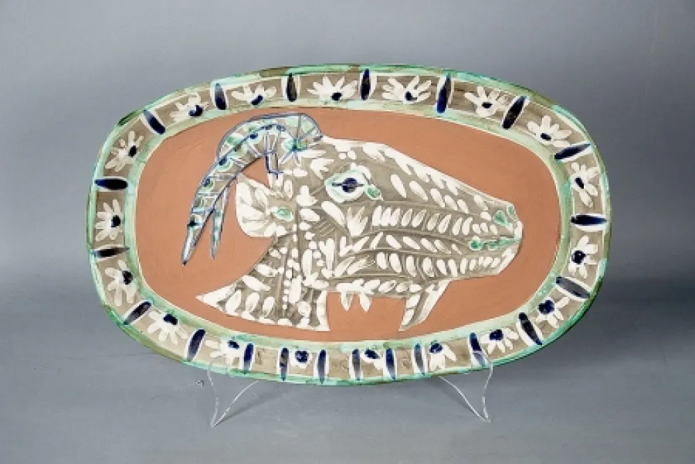 Cerámica Picasso -  	Tete de chevre de profil (Goat's Head in Profile), 1952