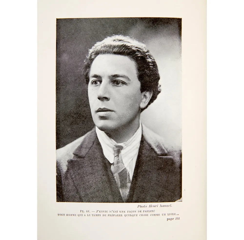 Libro Ilustrado Ray - André Breton : NADJA. Un des exemplaires sur Lafuma-Navarre réimposés in-4 (1928).‎ Avec 44 photographies.