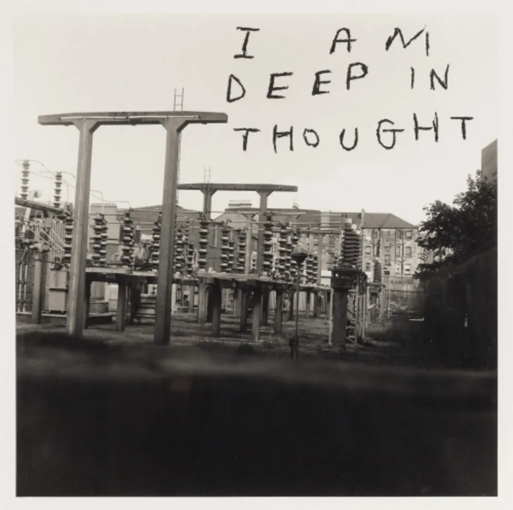 Múltiple Shrigley - I Am Deep In Thought