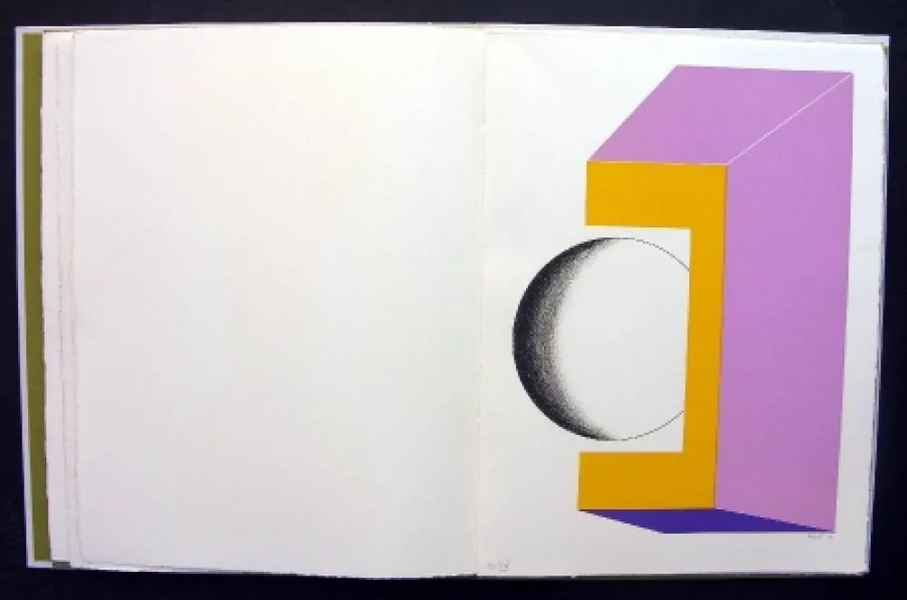 Libro Ilustrado Sugai - October: the silence